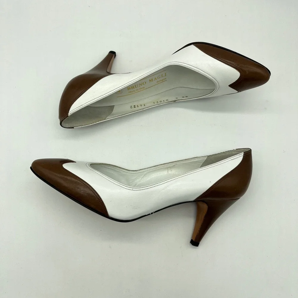 Bruno Magli Leather‎ Pumps Heels Brown White Pointed Toe Italy Size 6 AA